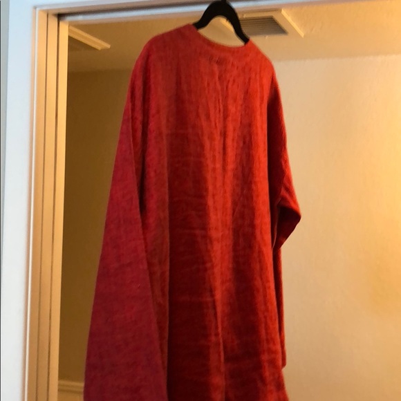 Chico’s Top, burgundy red, size 2 - Picture 3 of 3